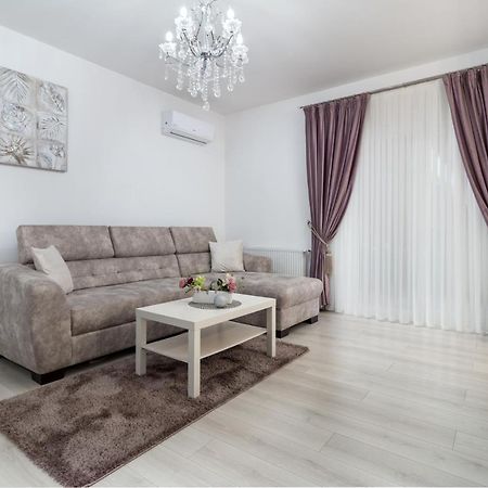 Premier Apartment Luceafarul Oradea Bagian luar foto