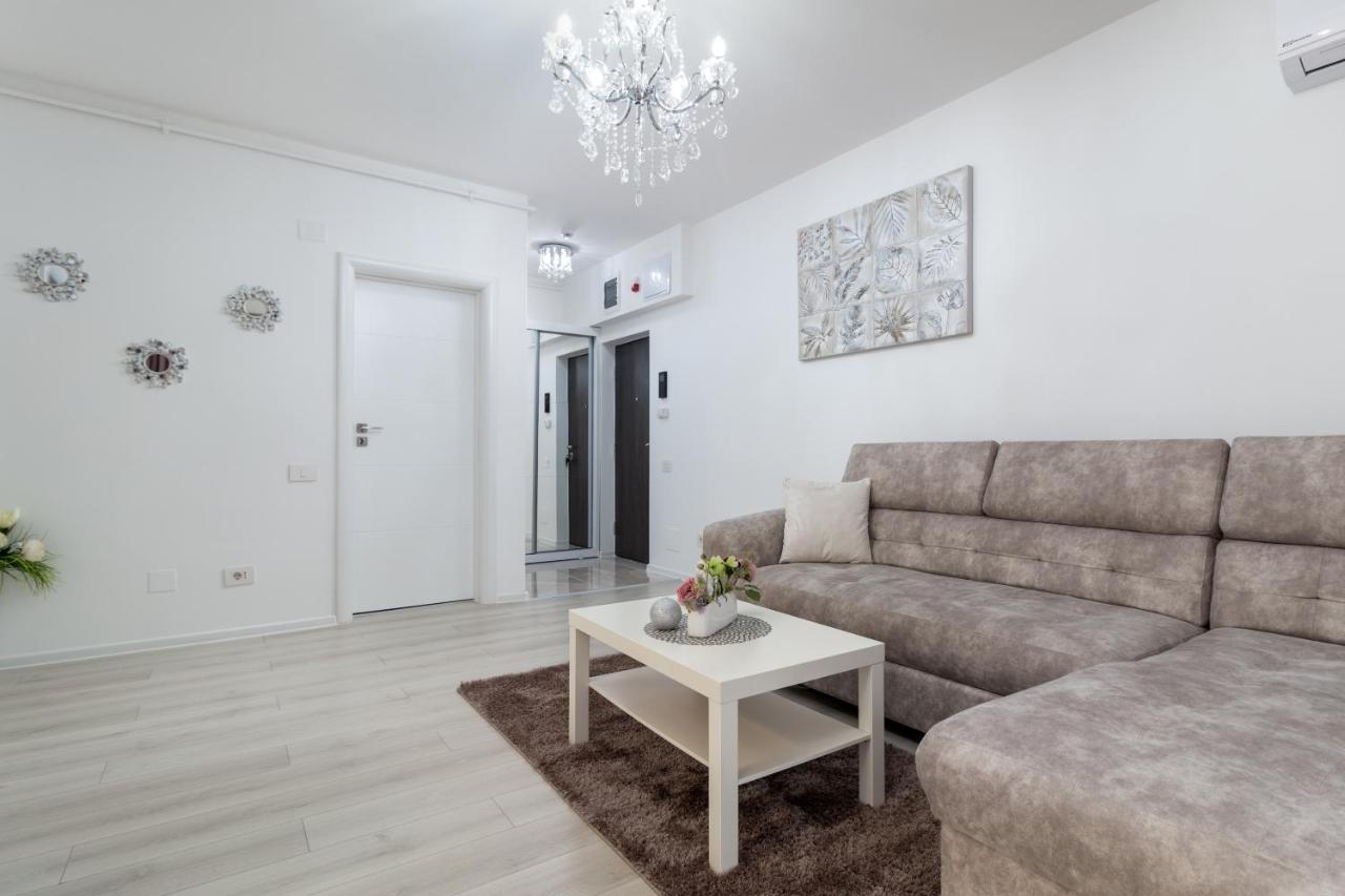 Premier Apartment Luceafarul Oradea Bagian luar foto